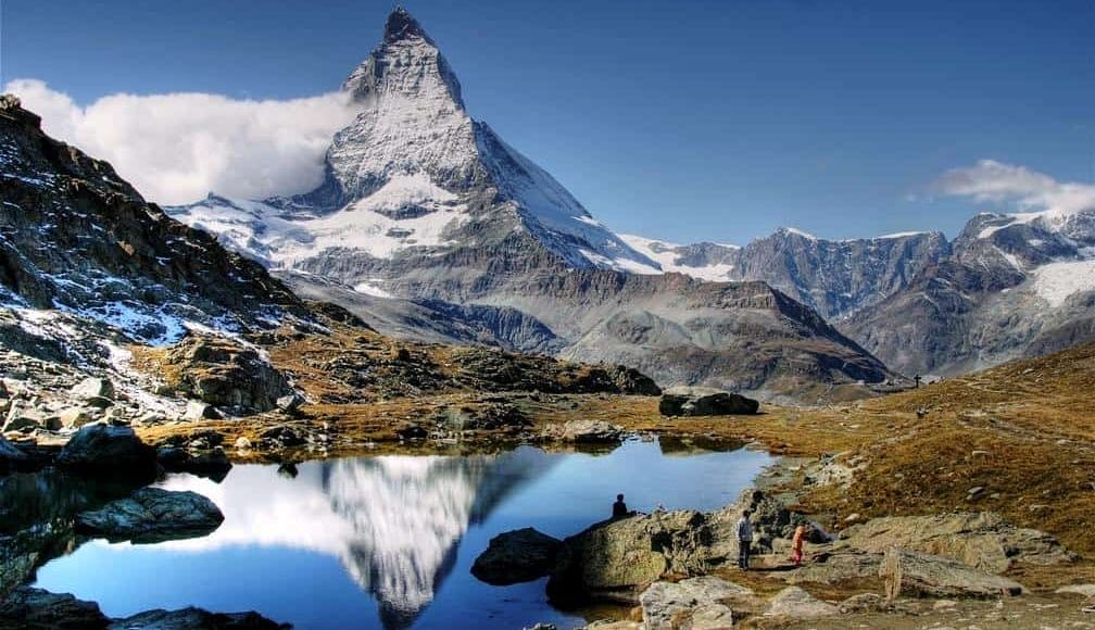 Umwelt in der Schweiz verändert sich durch den Klimawandel. Auch das Matterhorn ist betroffen.