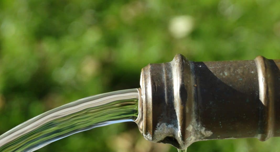 Trinkwasser soll frei sein von Anibiotika, Pesziziden und anderen schädelichen Rückständen.