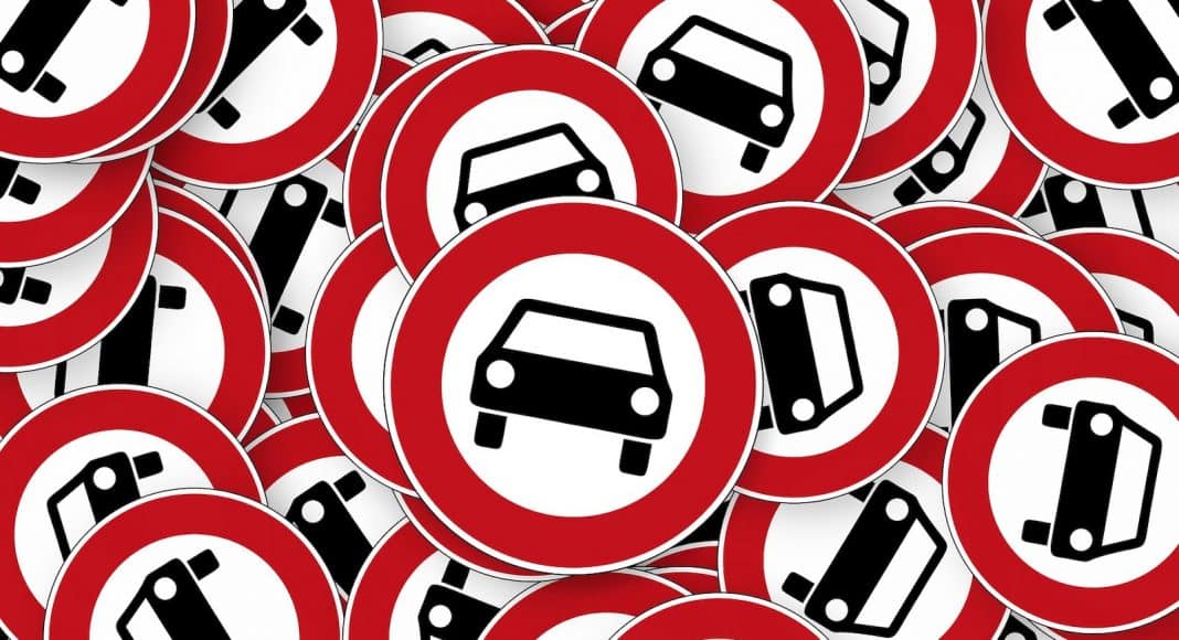 Luftverschmutzung soll durch ein Diesel Fahrverbot eingedämmt werden.