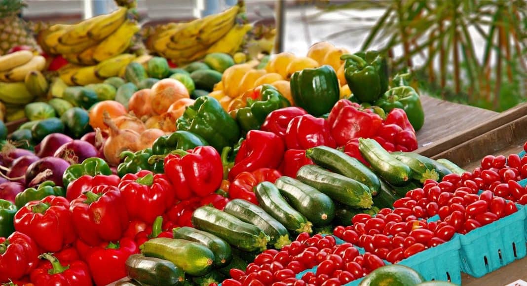 Viele Früchte und Gemüse sind mit Pestiziden behandelt.