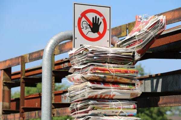 Immer mehr Menschen wollen ihren Papierkonsum verringern. © Wiado